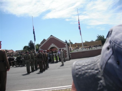 fromelles 19 7 2010 begrafenis van 250 australische soldaten 236